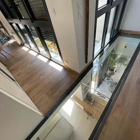 Semesterbostad Maison Bois *